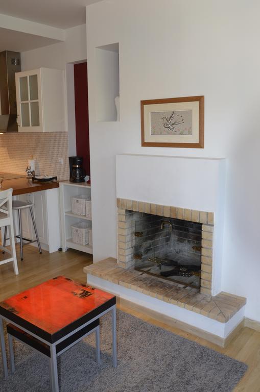Kalavrita Luxurious Apartments エクステリア 写真